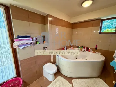 Casa 4 camere plus dependinte, in Ploiesti, zona centrala. - foto 17