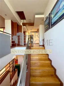 Casa 4 camere plus dependinte, in Ploiesti, zona centrala. - foto 19