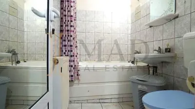 De închiriat – un apartament simplu, într-o zonă în care ai totul aproape / Micro 6. - foto 8