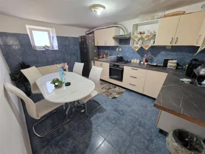 Casa individuala - cu 4 camere - foto 8