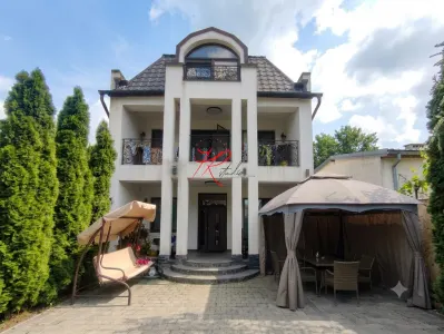 Vanzare vila Aviatiei 6 camere - Bucuresti