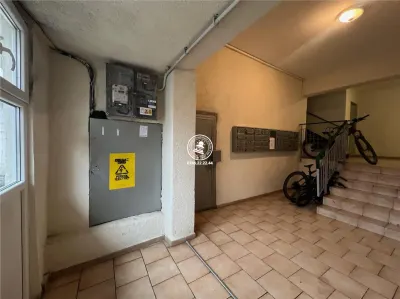 Apartament 3 camere decomandat de vanzare in Nicolina - foto 14