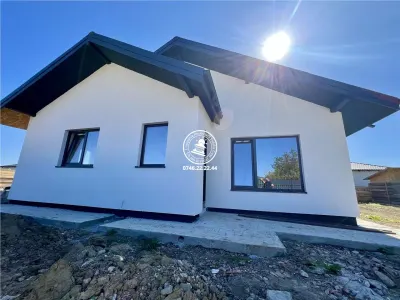 Vila  de vanzare  Lunca Cetatuii, - foto 2