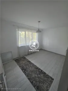 Apartament 3 camere  de vanzare  Podu Ros, - foto 2