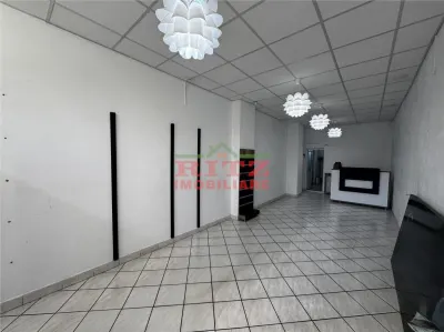 Nou! Sp. Comercial, S=47 mp, VAD EXCELENT, zona bld. A.I. Cuza! - foto 2