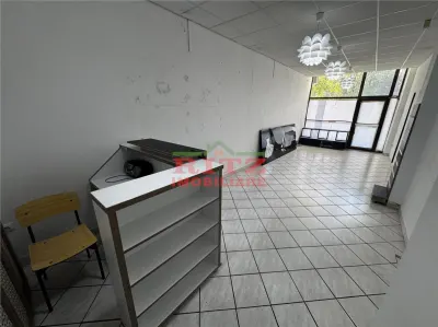 Nou! Sp. Comercial, S=47 mp, VAD EXCELENT, zona bld. A.I. Cuza! - foto 5