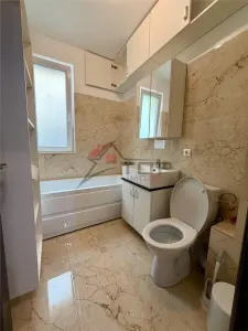 Apartament cu 2 camere decomandat + gardina 80mp, loc de parcare Rediu - foto 4