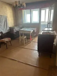 5 min metrou OBOR- apartament decomandat in bloc reabilitat - foto 2