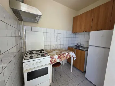 SAGULUI - APARTAMENT 1 CAMERA - mobilat, utilat, semidecomandat - foto 2