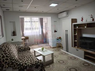 Apartament 2 camere decomandat, 55 mp, etaj 1, centrala, AC - Alexandru cel Bun - foto 2