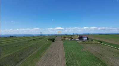 TEREN INTRAVILAN 36.977 MP DE VÂNZARE  E85, INTRAREA ÎN MUNICIPIUL SUCEAVA | 80 ML FRONT | ACCES DIRECT E85 | UTILITĂȚI ȘI INFRASTRUCTURĂ PROPRIE - foto 17